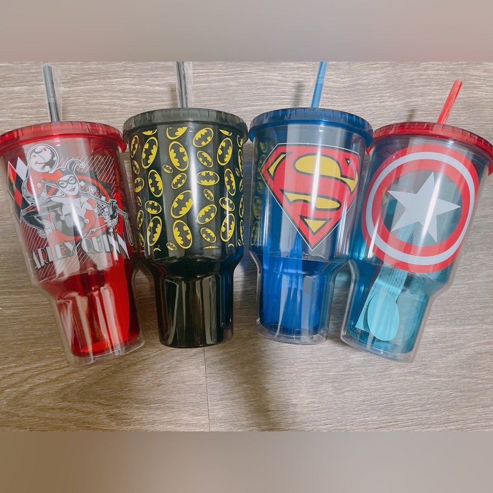 Superhero tumbler 32 oz